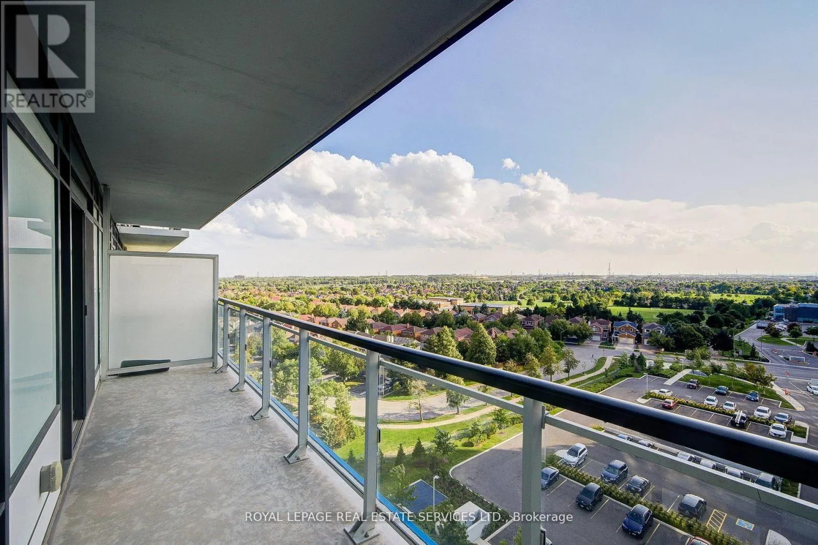 1008 - 2560 EGLINTON AVENUE W