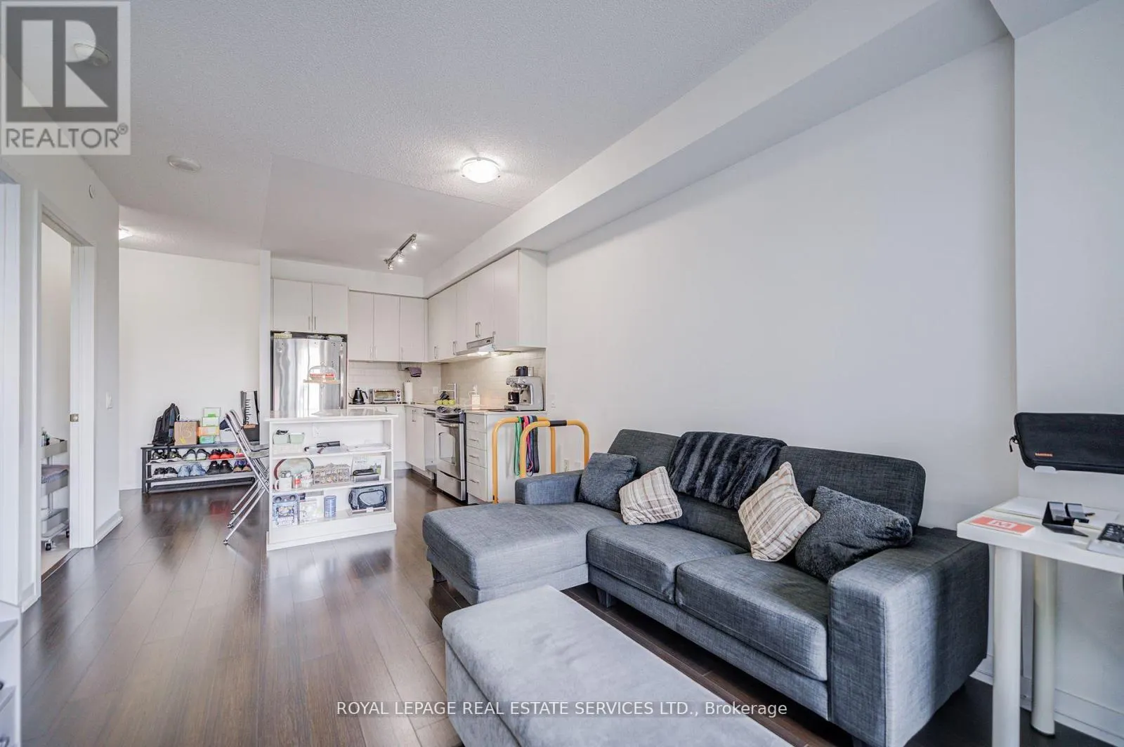 1008 - 2560 EGLINTON AVENUE W