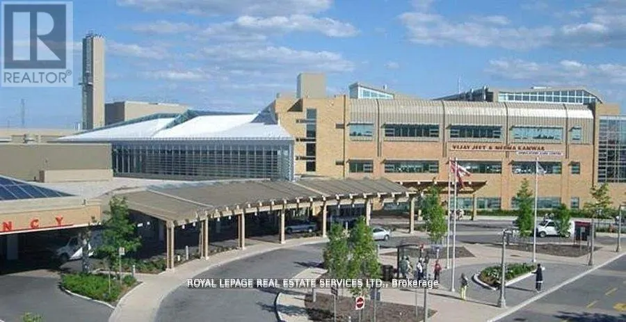 1008 - 2560 EGLINTON AVENUE W