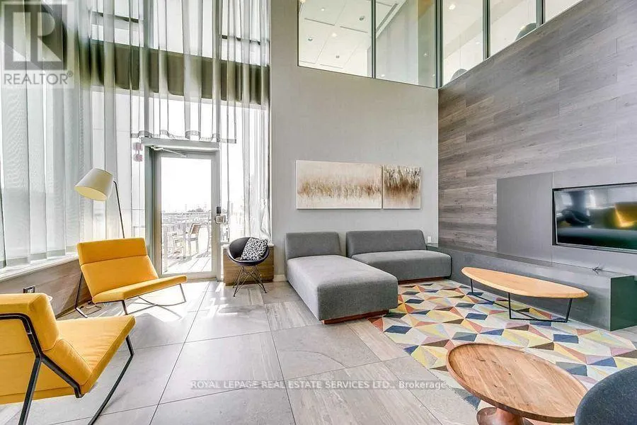 1008 - 2560 EGLINTON AVENUE W