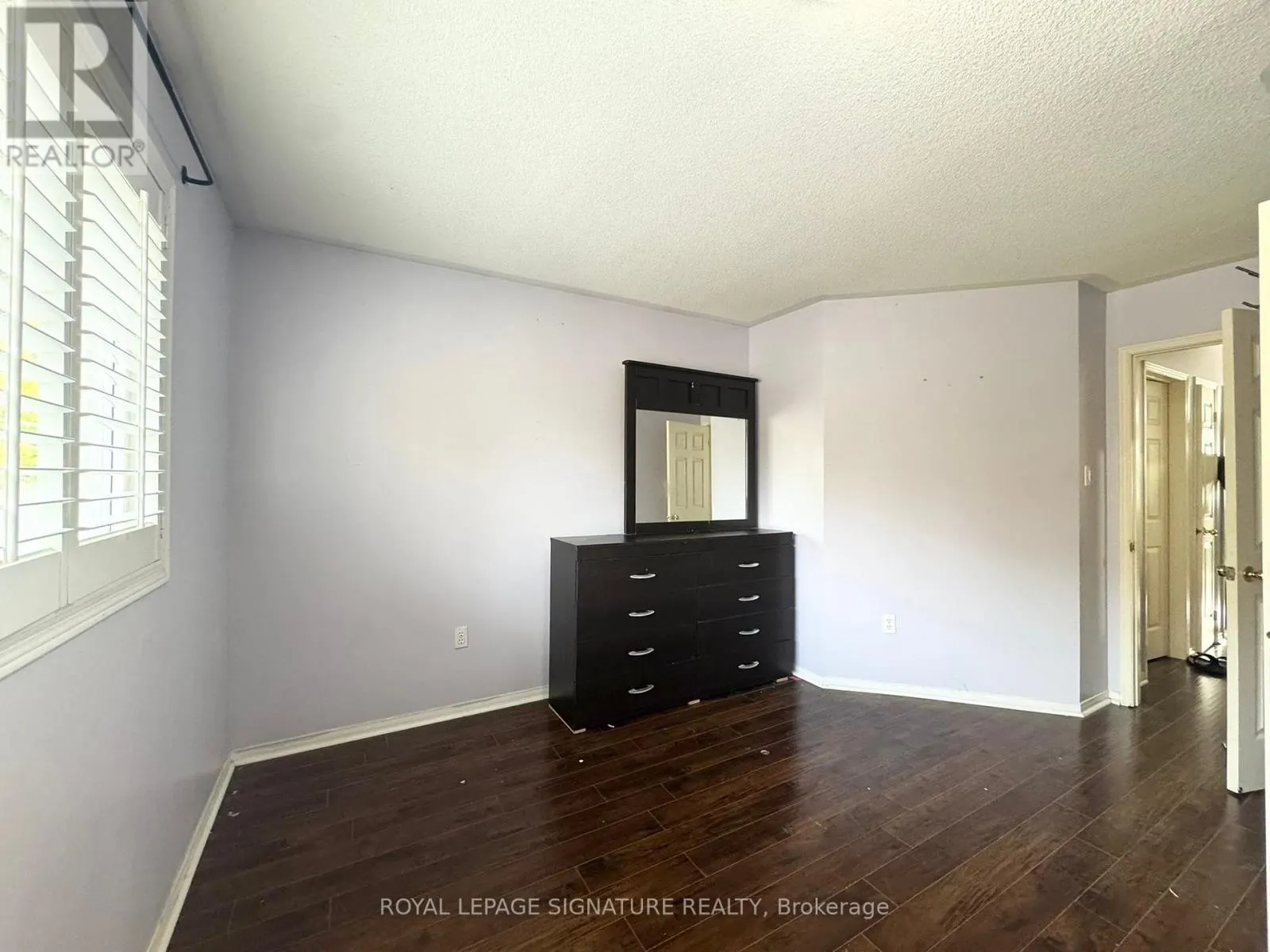 UPPER - 13 SOUTHWELL PLACE