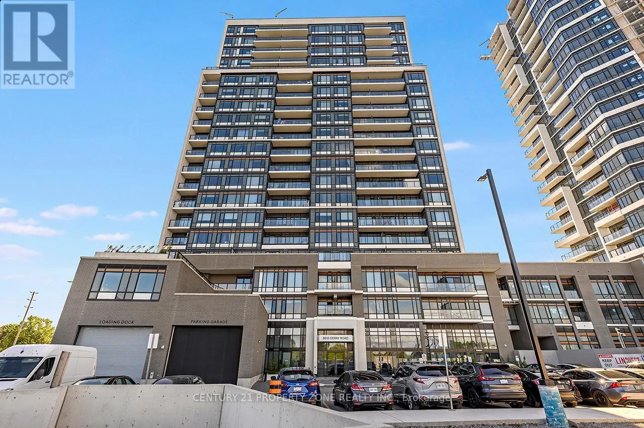 TH 105 - 8010 DERRY ROAD W