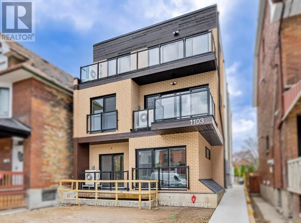 8 - 1103 DUFFERIN STREET