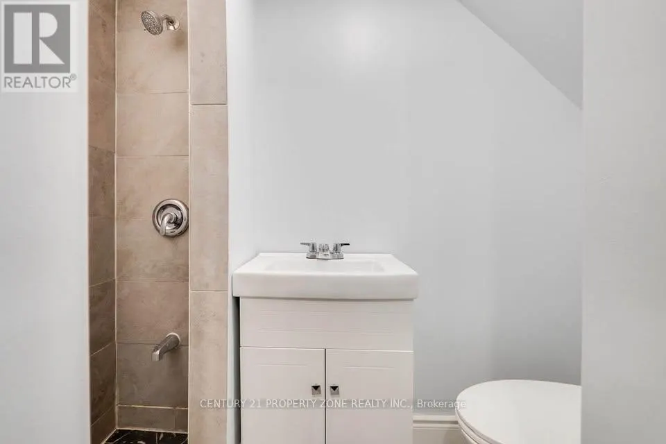 660 ARMSTRONG BOULEVARD