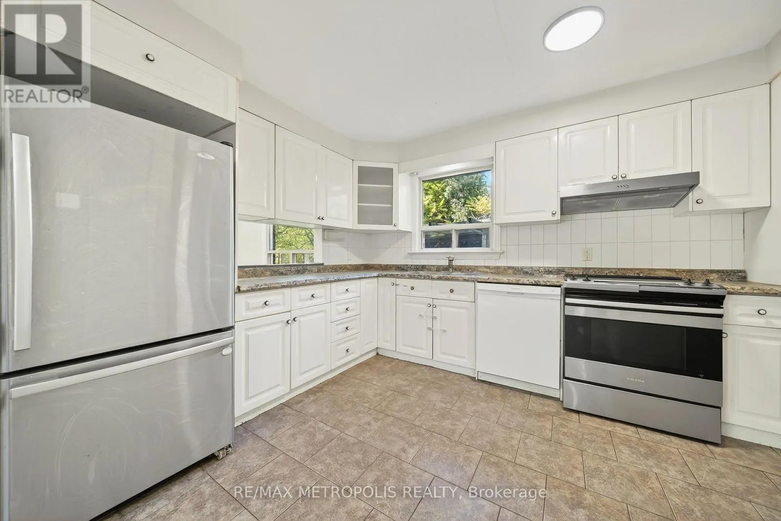 MAIN - 78 HAROLD STREET