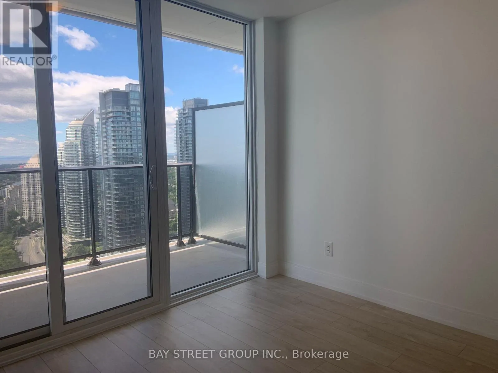 3107 - 70 ANNIE CRAIG DRIVE