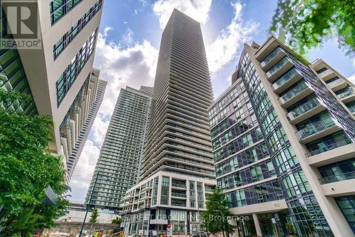 3107 - 70 ANNIE CRAIG DRIVE