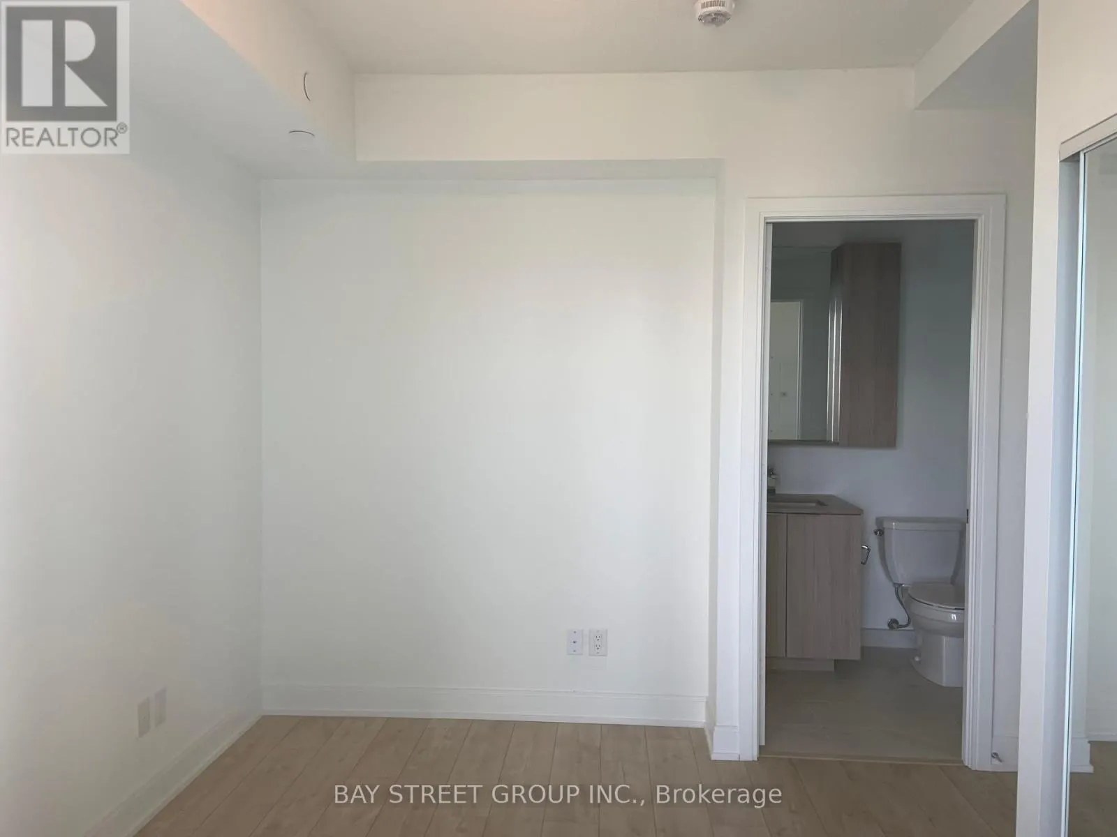 3107 - 70 ANNIE CRAIG DRIVE