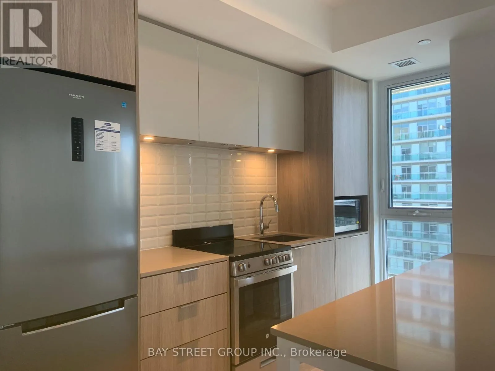 3107 - 70 ANNIE CRAIG DRIVE