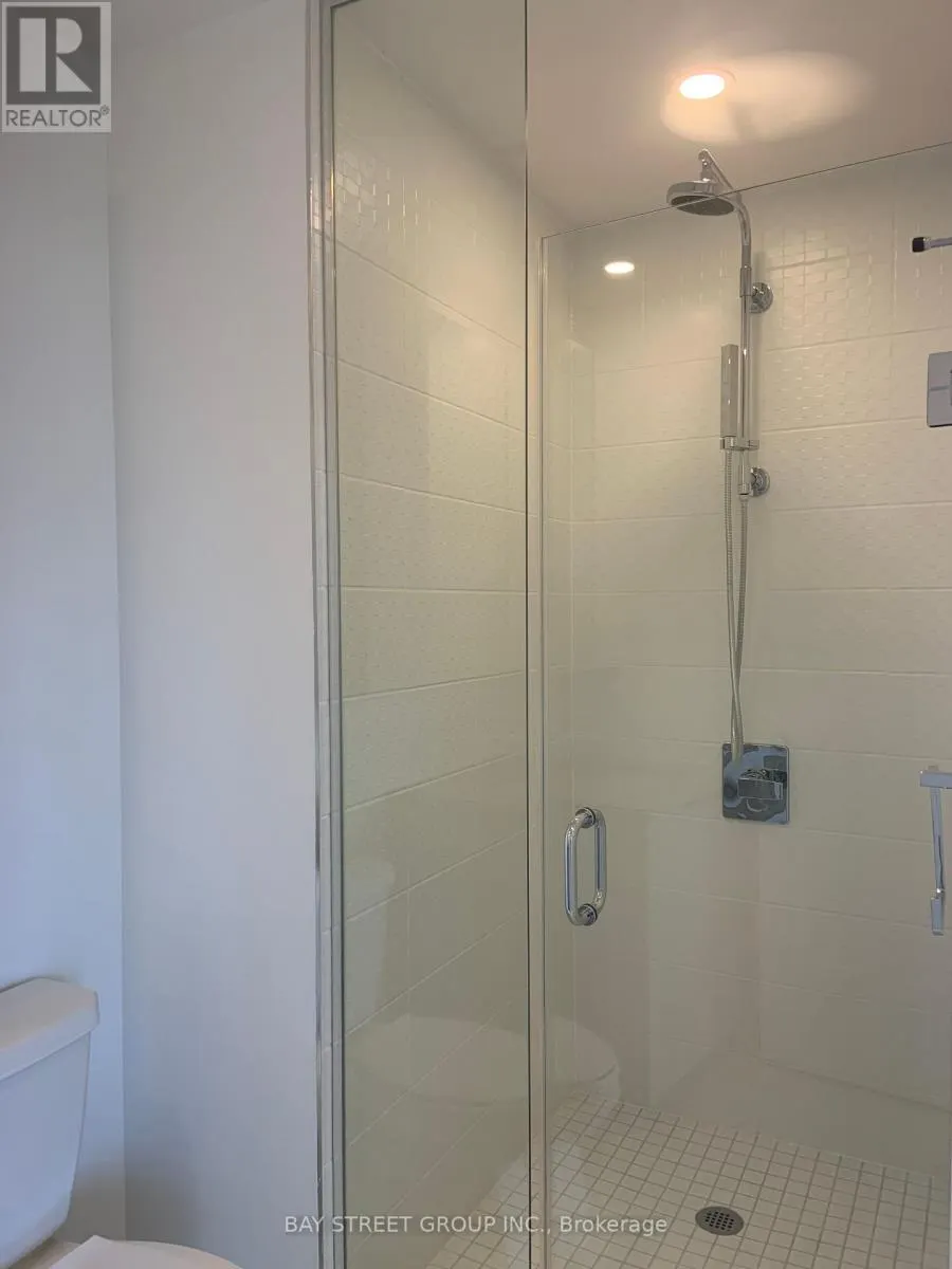 3107 - 70 ANNIE CRAIG DRIVE