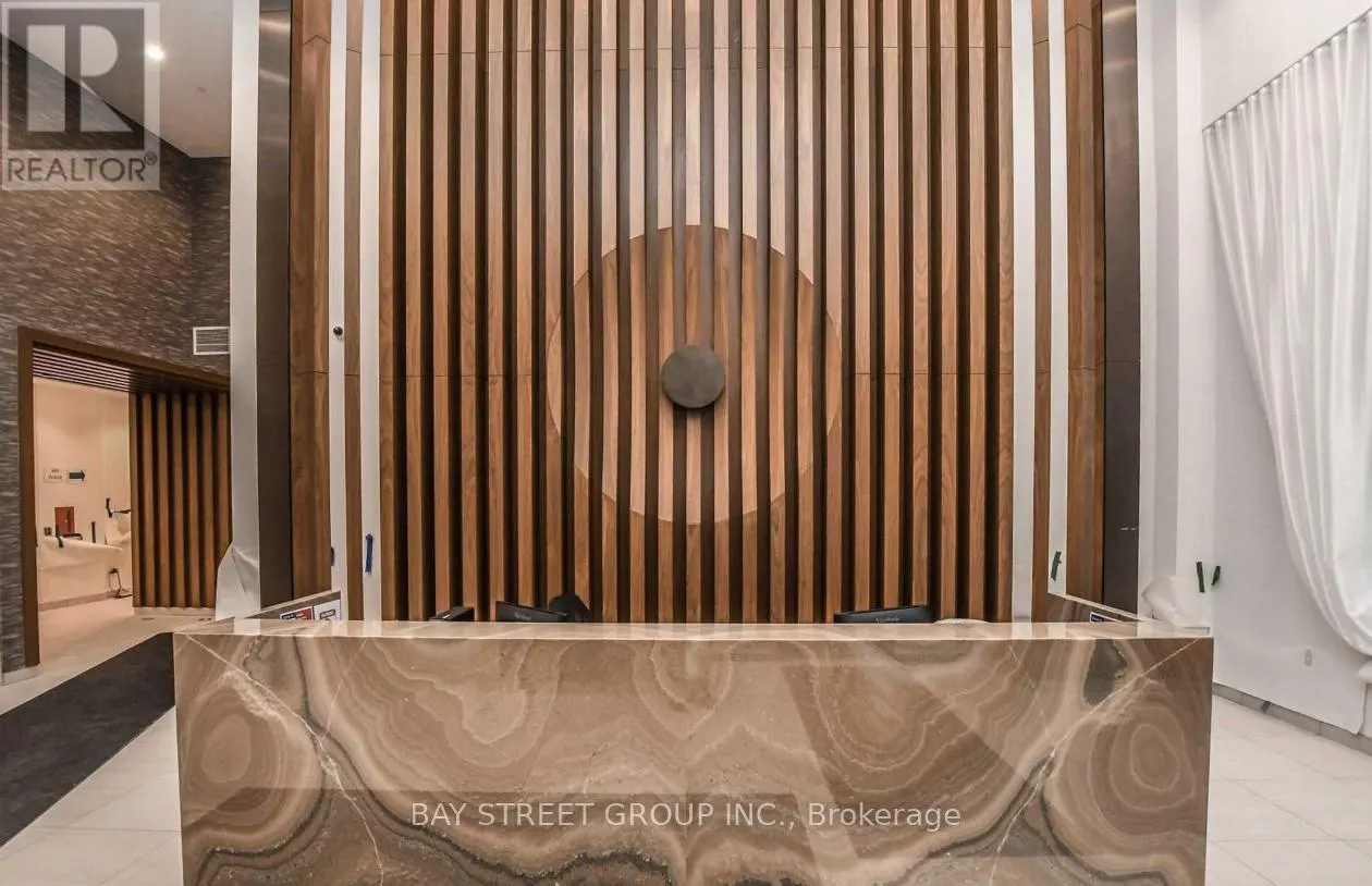 3107 - 70 ANNIE CRAIG DRIVE