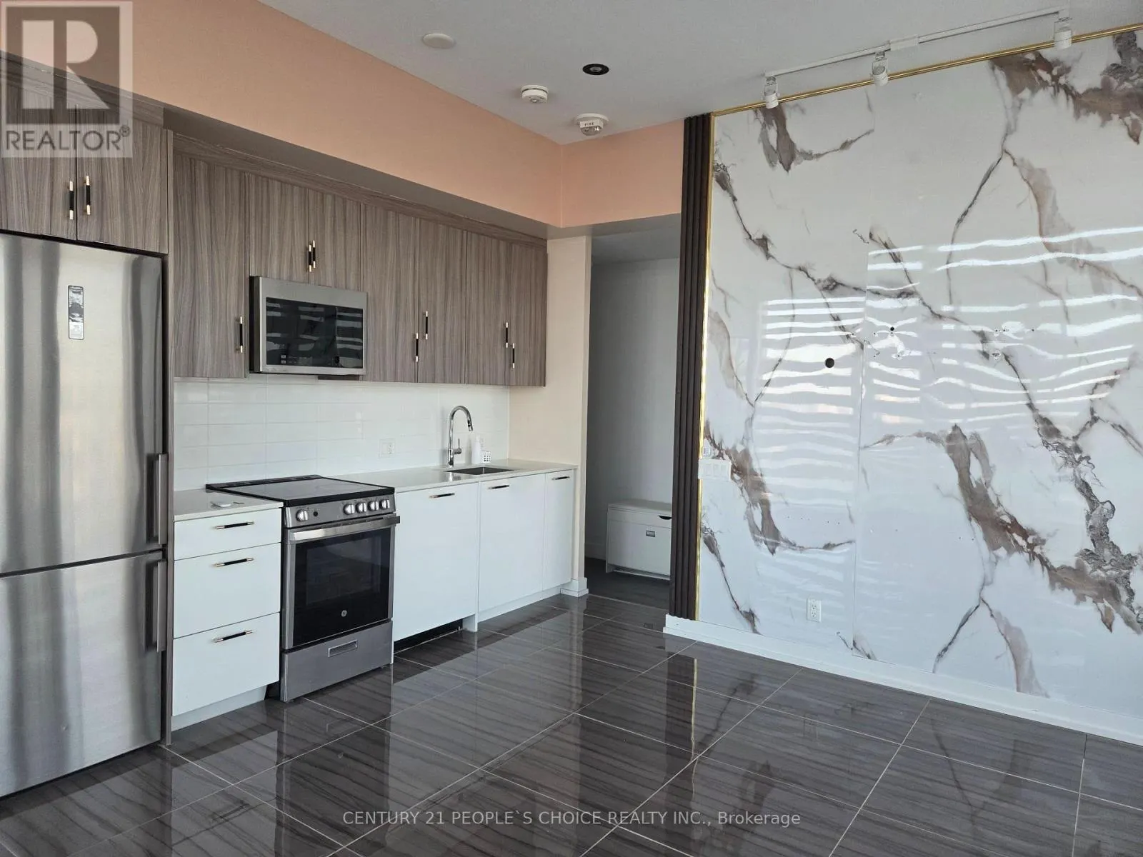 1203 - 225 VETERANS DRIVE