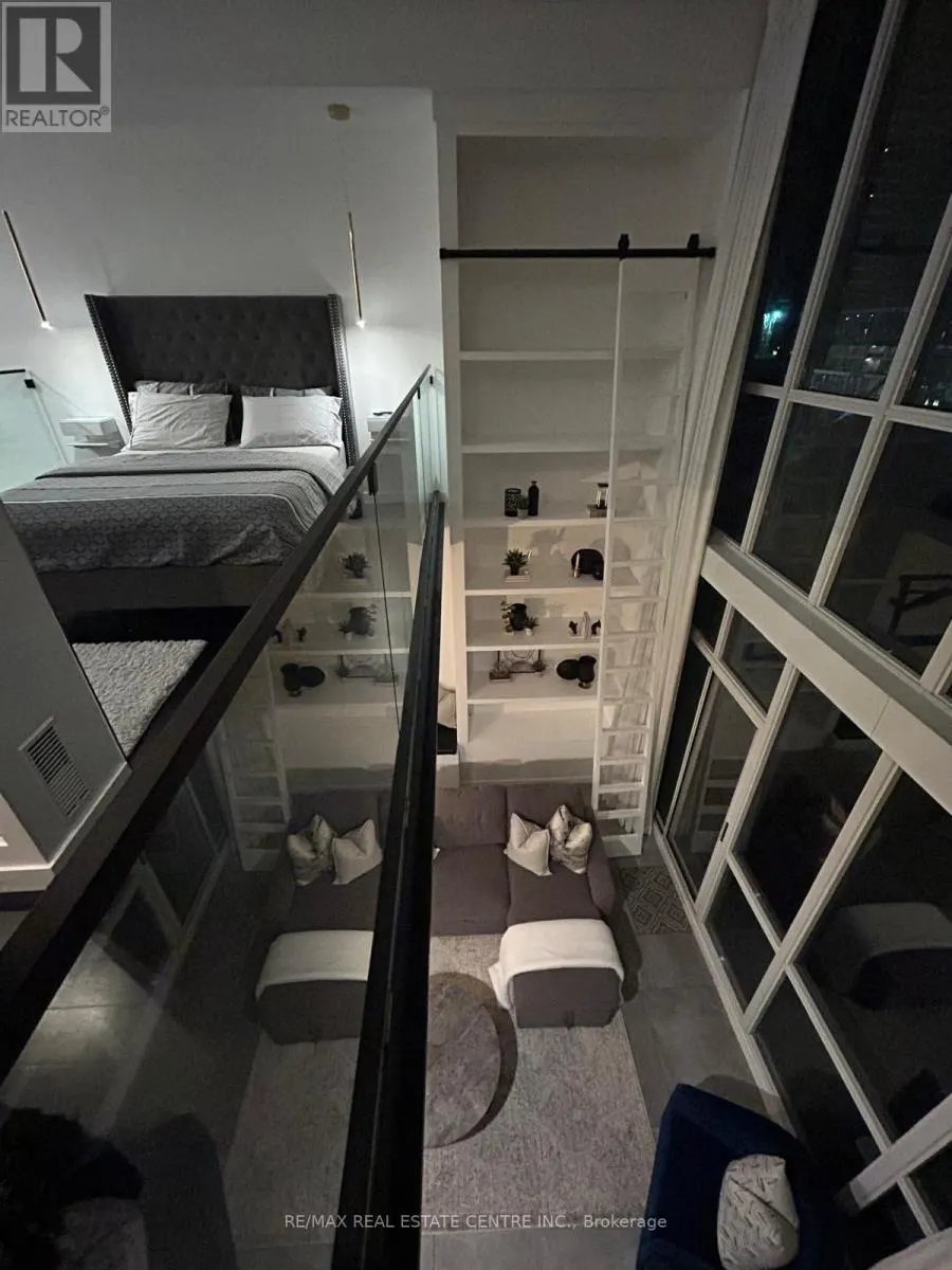 503 - 220 BURNHAMTHORPE ROAD W