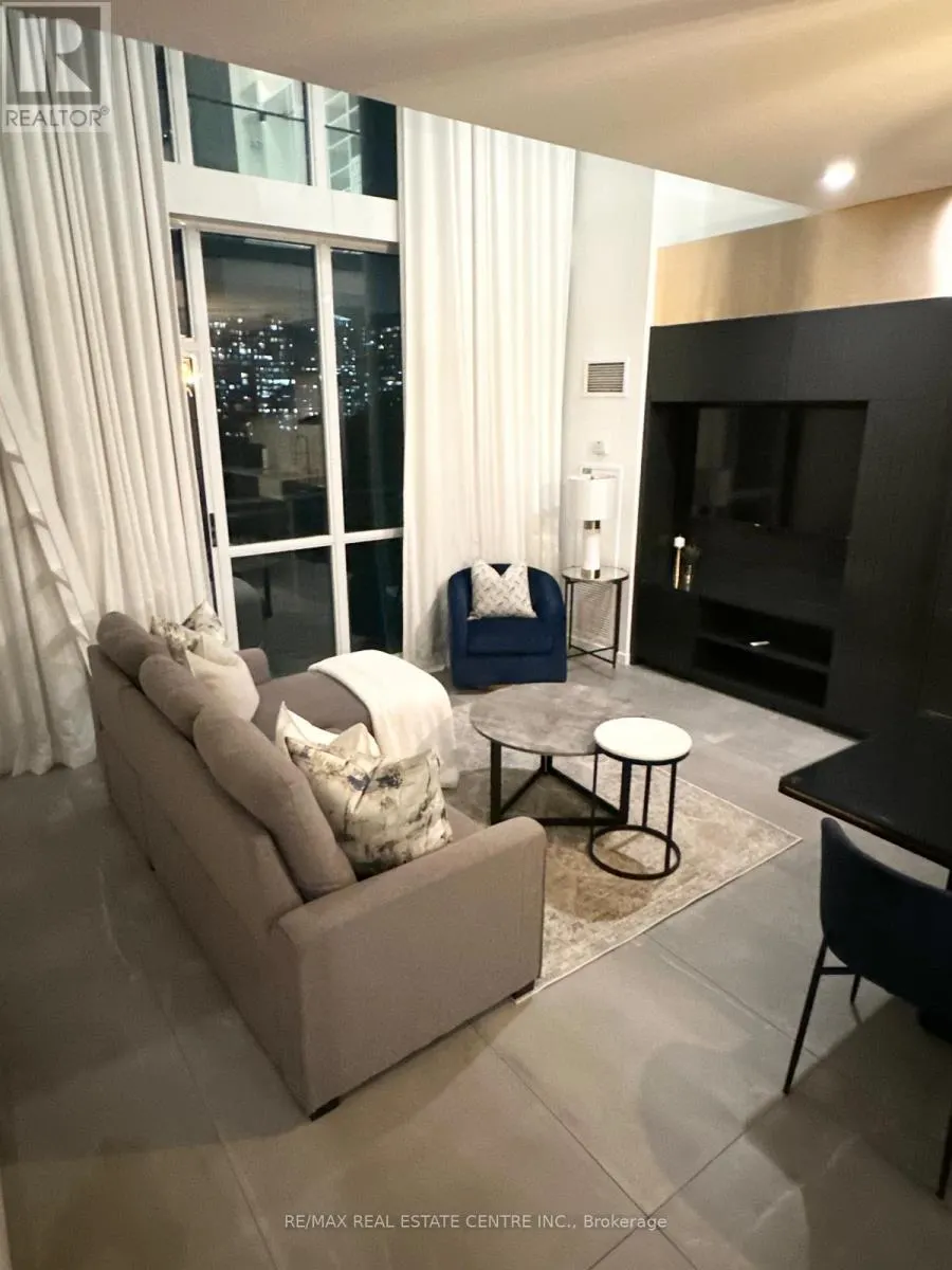 503 - 220 BURNHAMTHORPE ROAD W