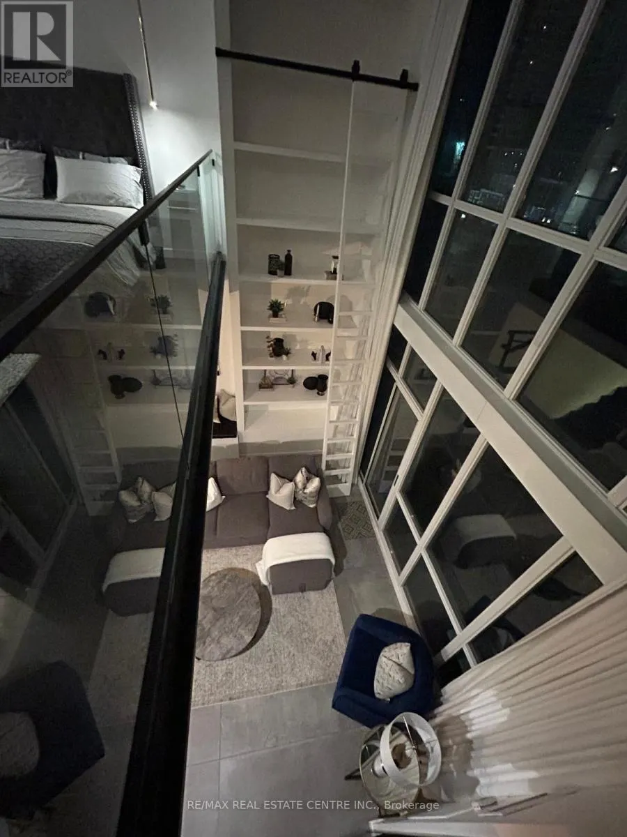 503 - 220 BURNHAMTHORPE ROAD W