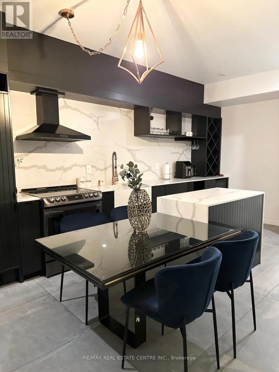 503 - 220 BURNHAMTHORPE ROAD W