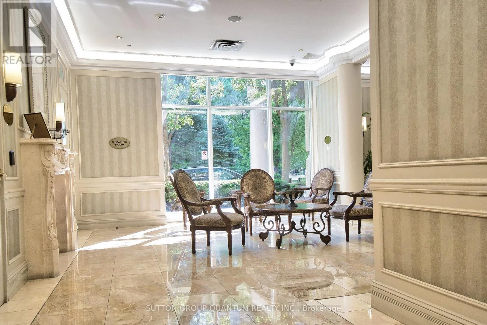 716 - 25 KINGSBRIDGE GARDEN CIRCLE