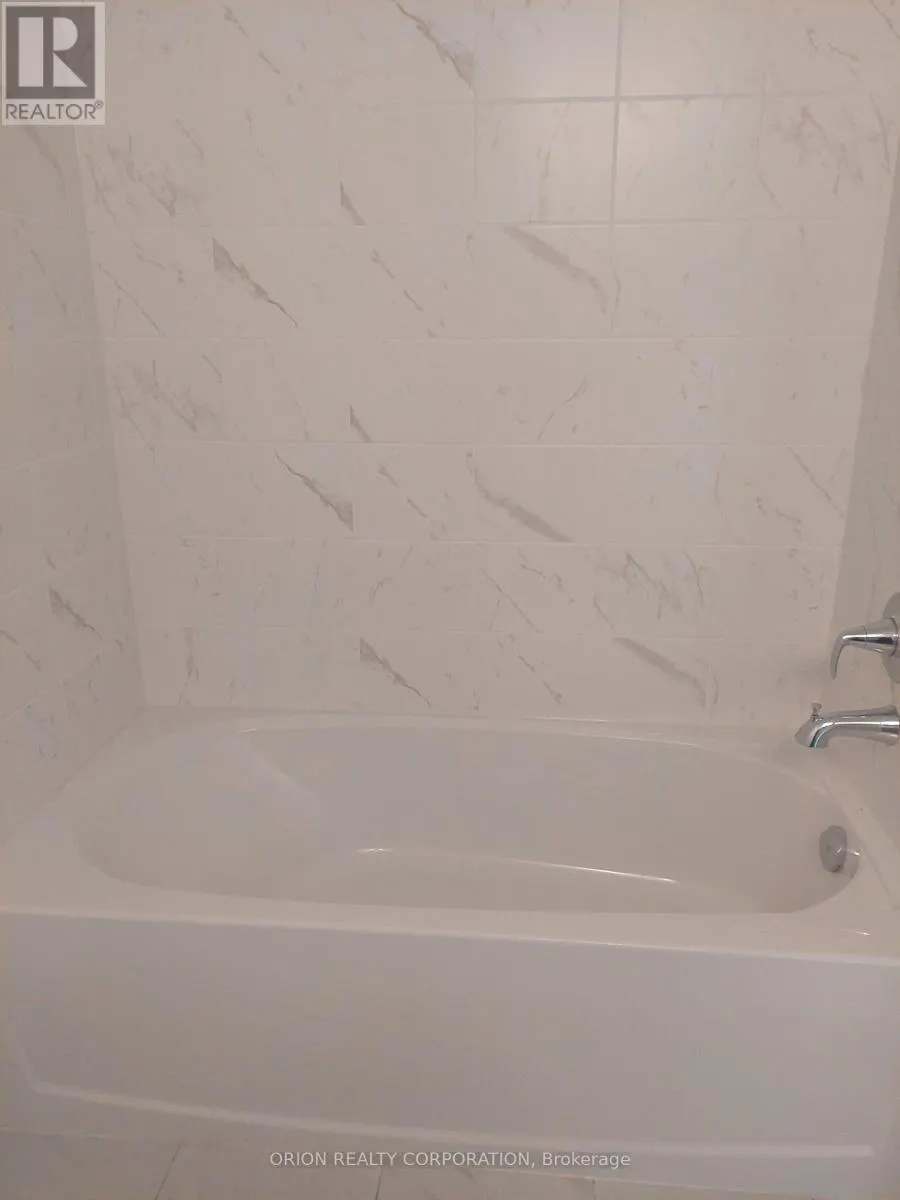 416 - 556 MARLEE AVENUE