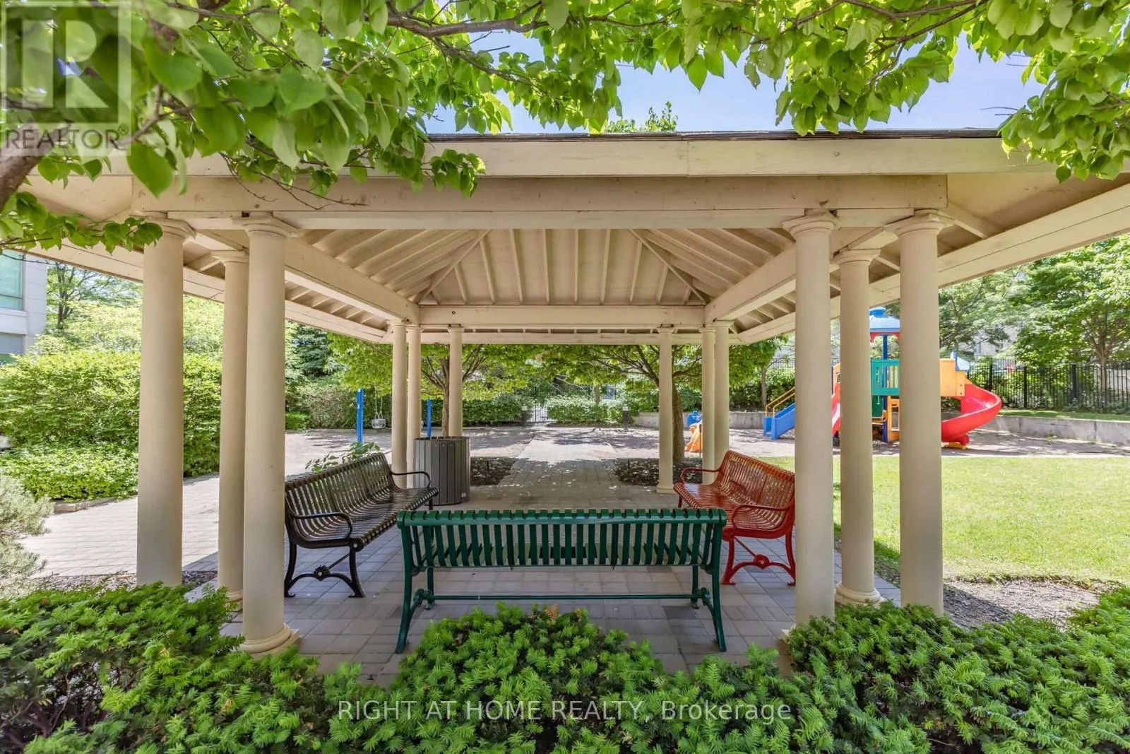 503 - 3504 HURONTARIO STREET