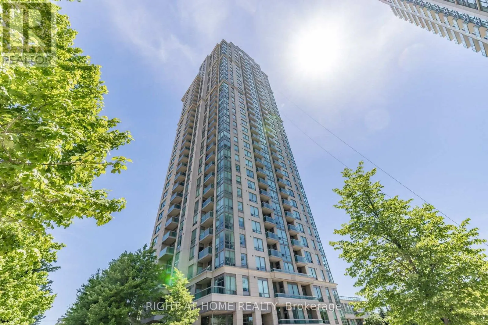 503 - 3504 HURONTARIO STREET