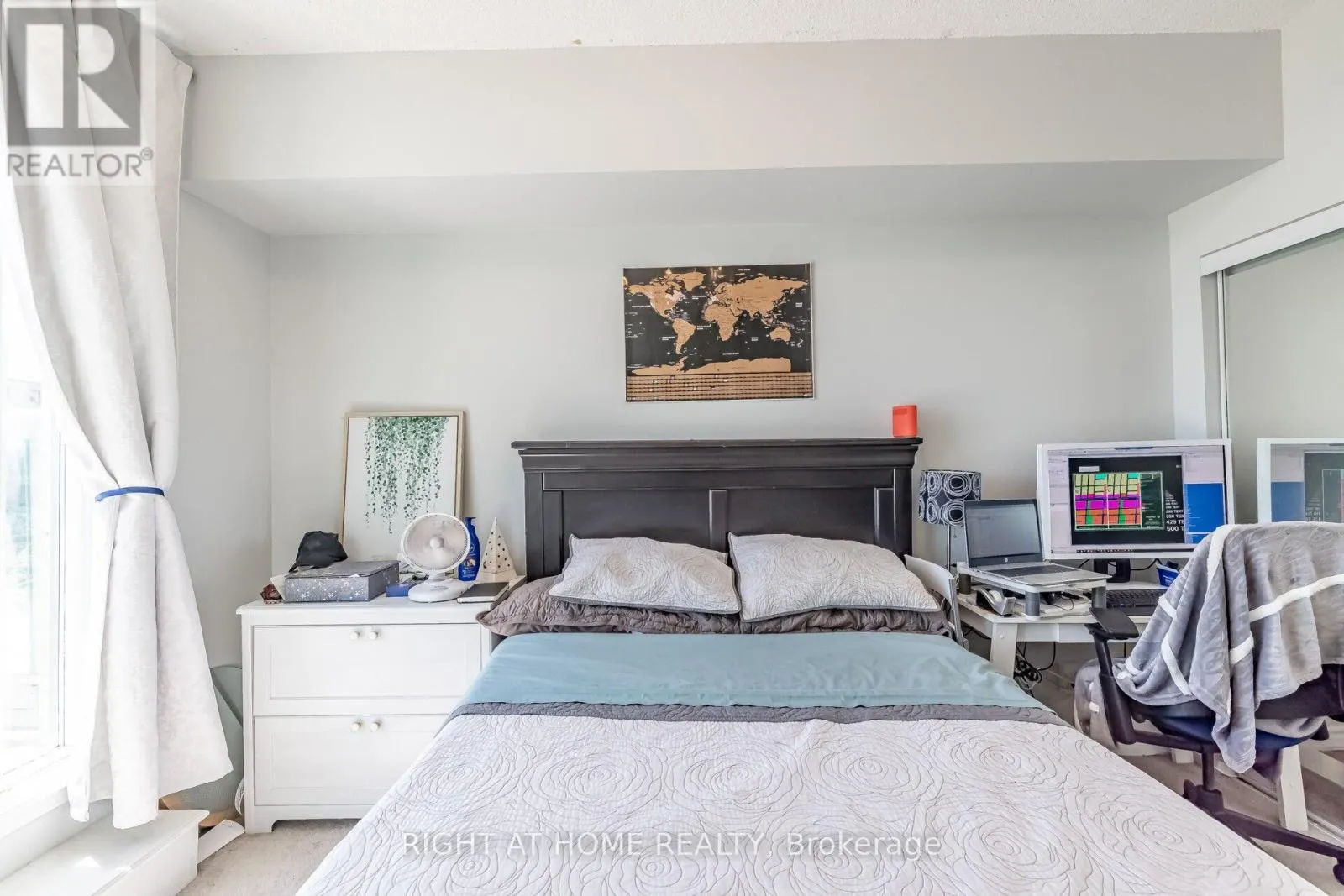 503 - 3504 HURONTARIO STREET