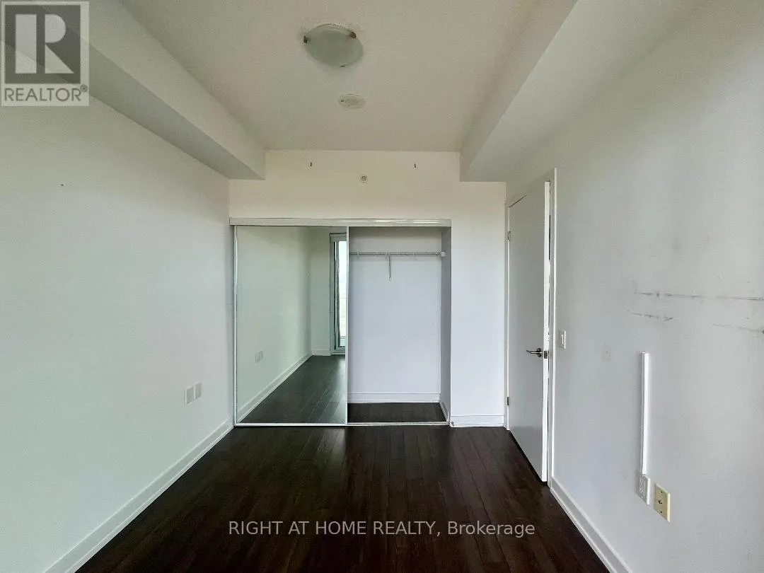 2208 - 10 PARK LAWN ROAD