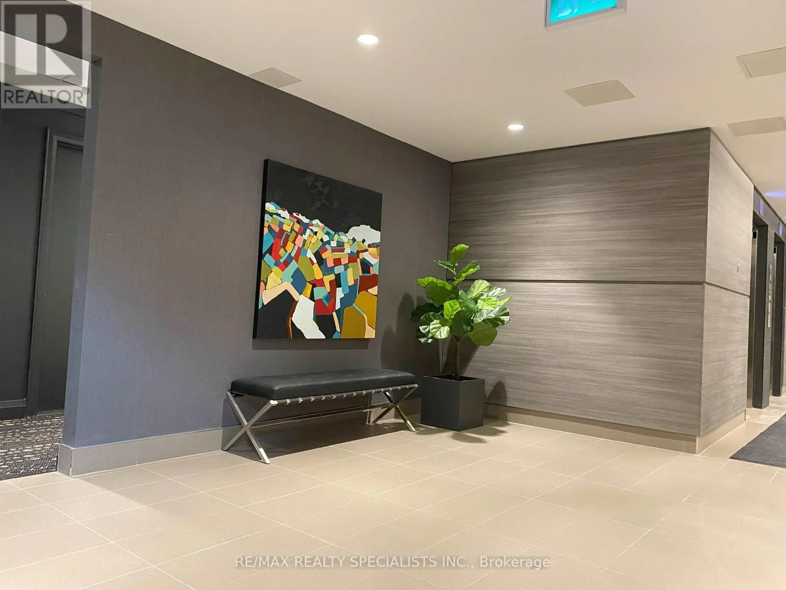 407 - 460 GORDON KRANTZ AVENUE