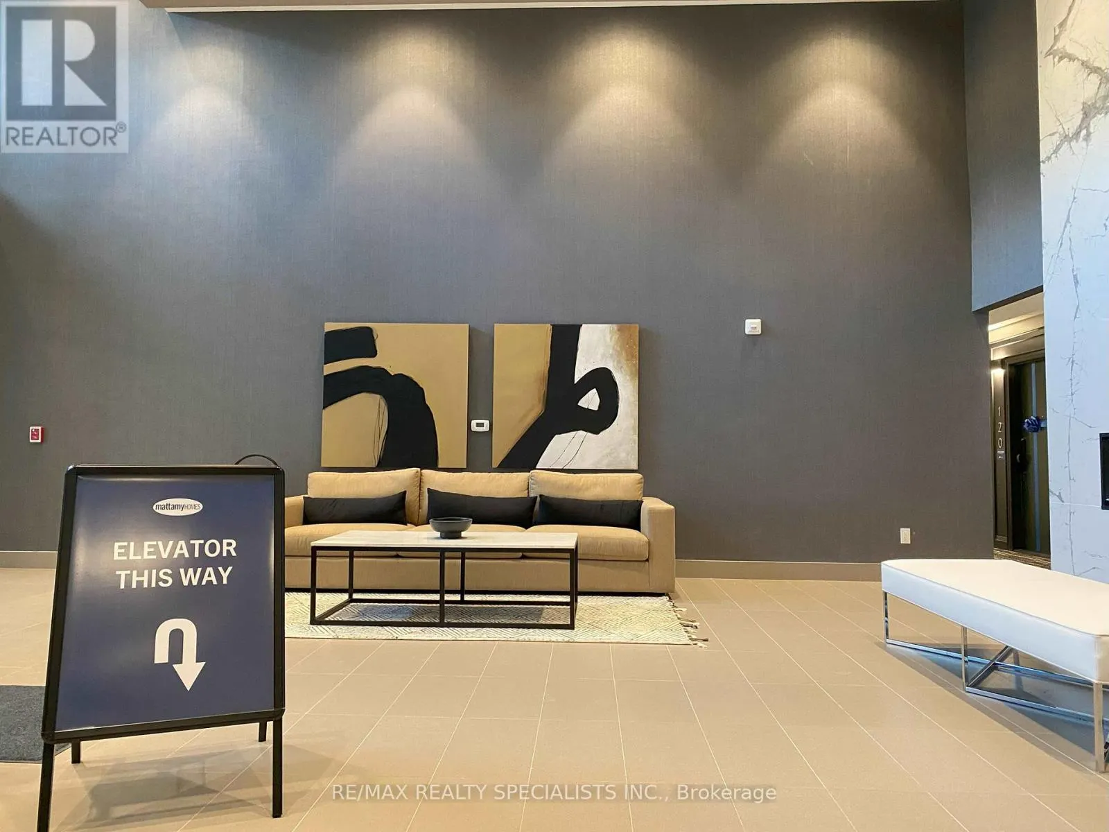 407 - 460 GORDON KRANTZ AVENUE