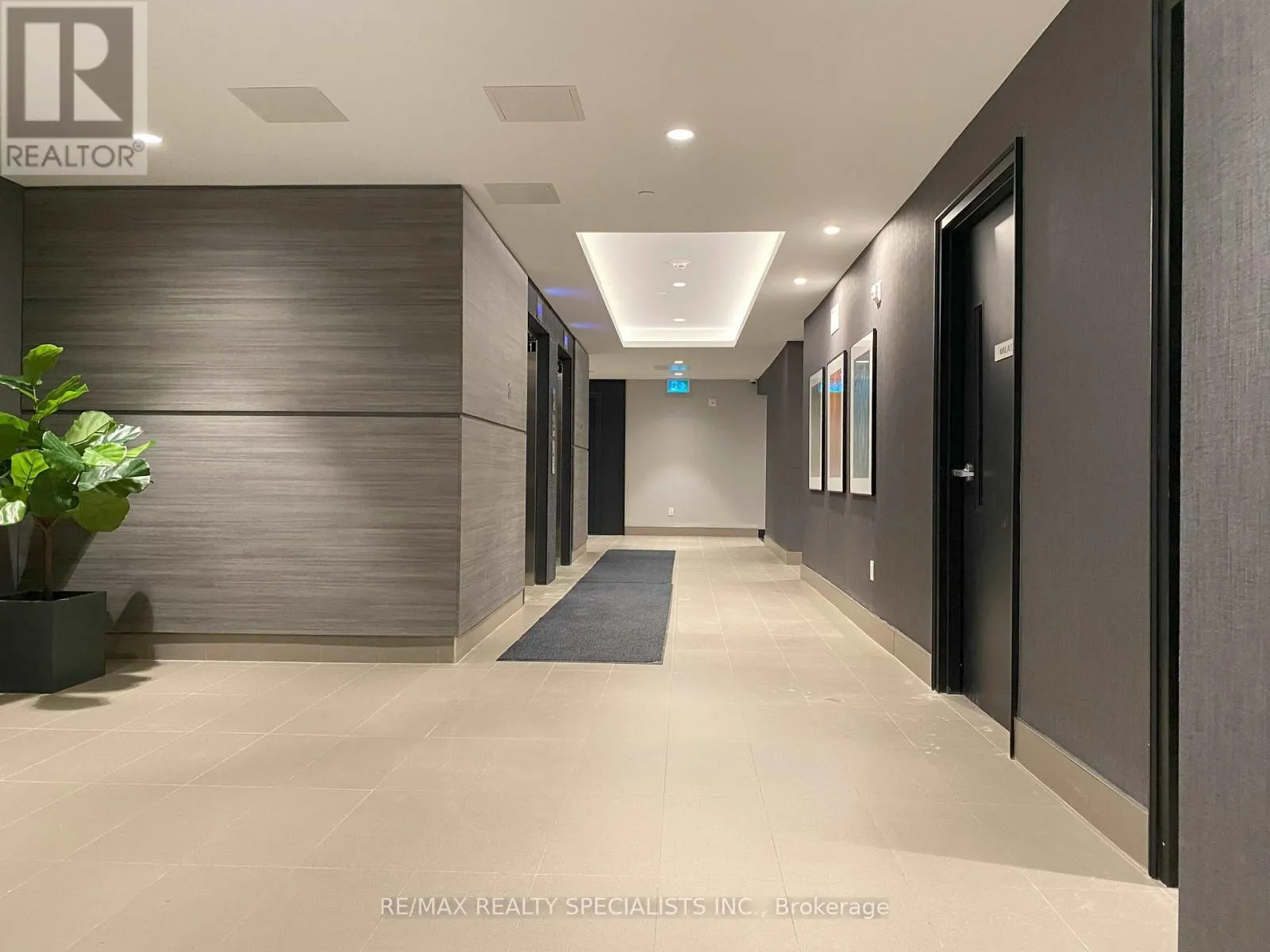 407 - 460 GORDON KRANTZ AVENUE