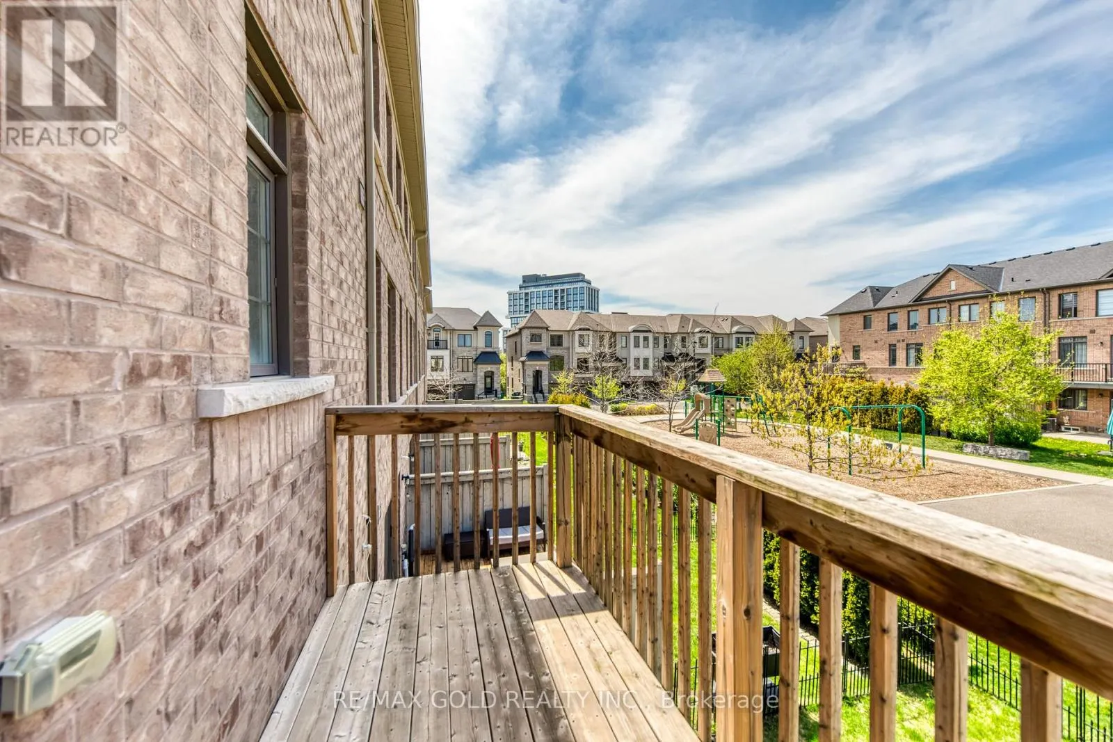 561 MERMAID CRESCENT