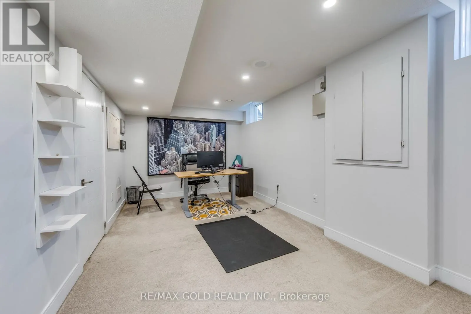 561 MERMAID CRESCENT