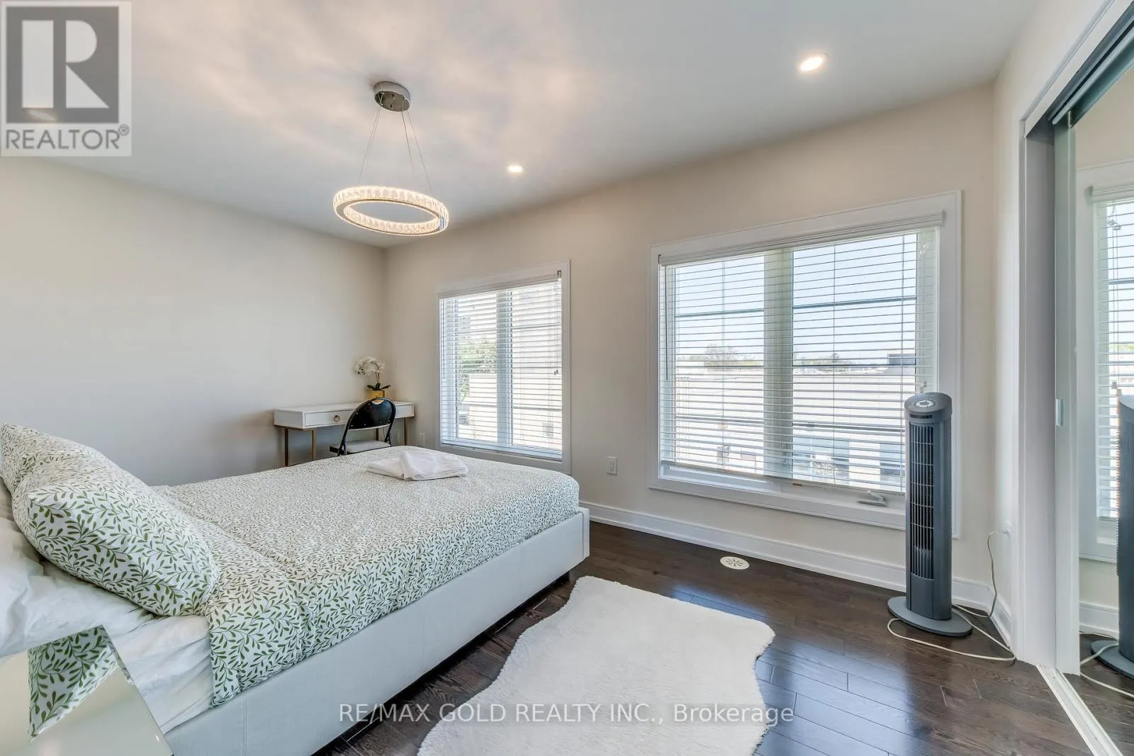 561 MERMAID CRESCENT