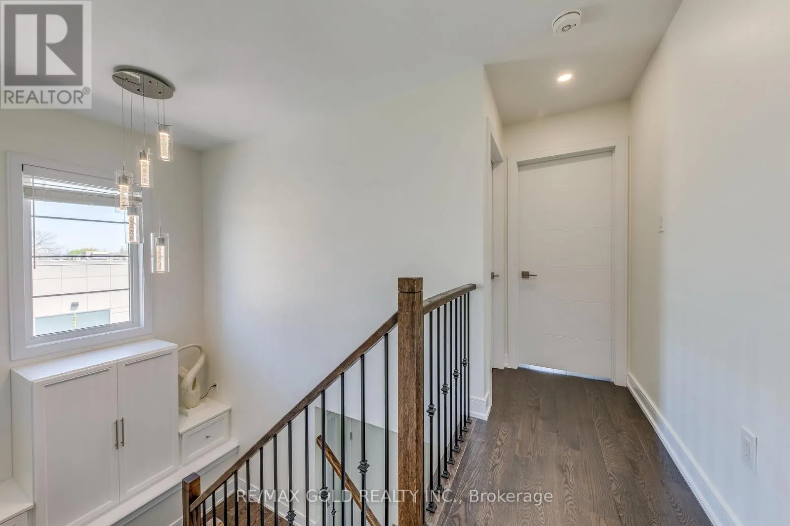 561 MERMAID CRESCENT