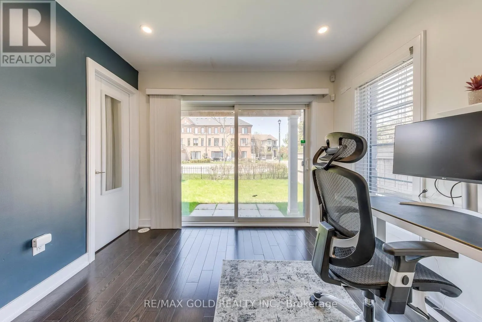 561 MERMAID CRESCENT