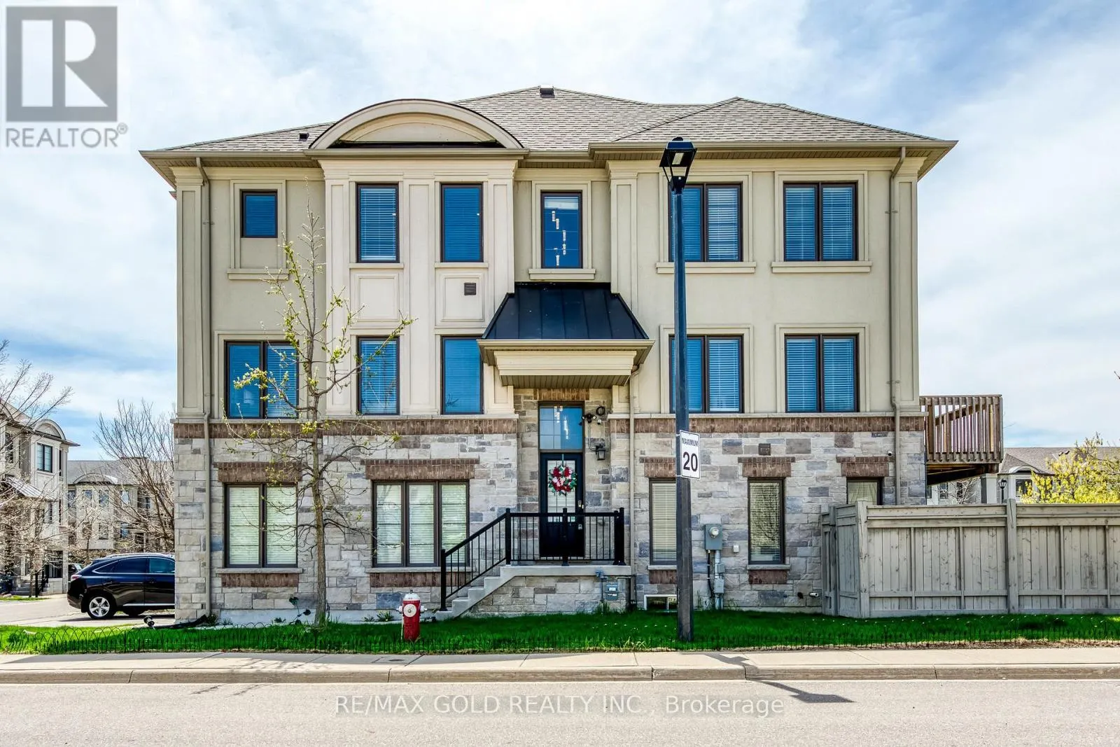 561 MERMAID CRESCENT