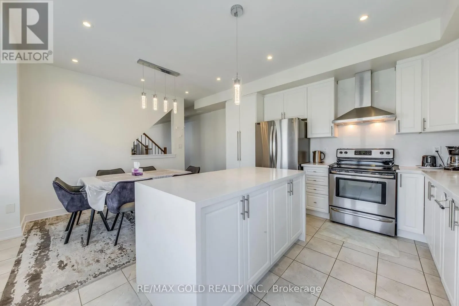 561 MERMAID CRESCENT