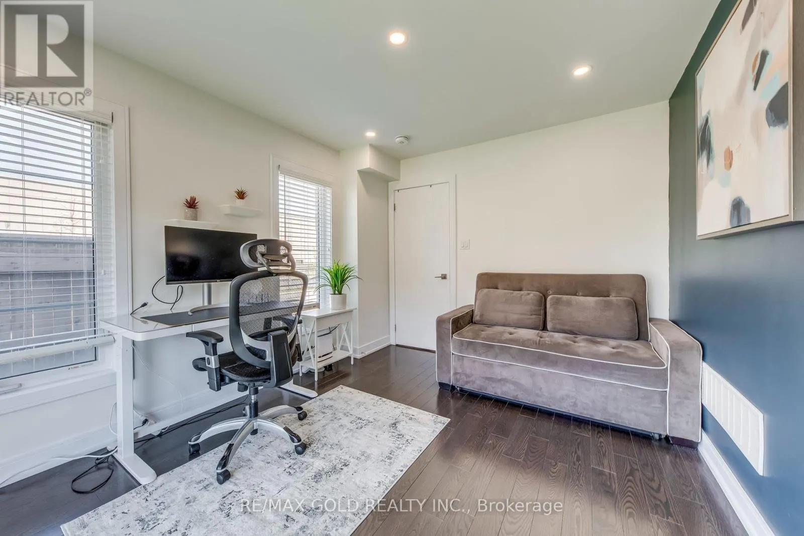 561 MERMAID CRESCENT