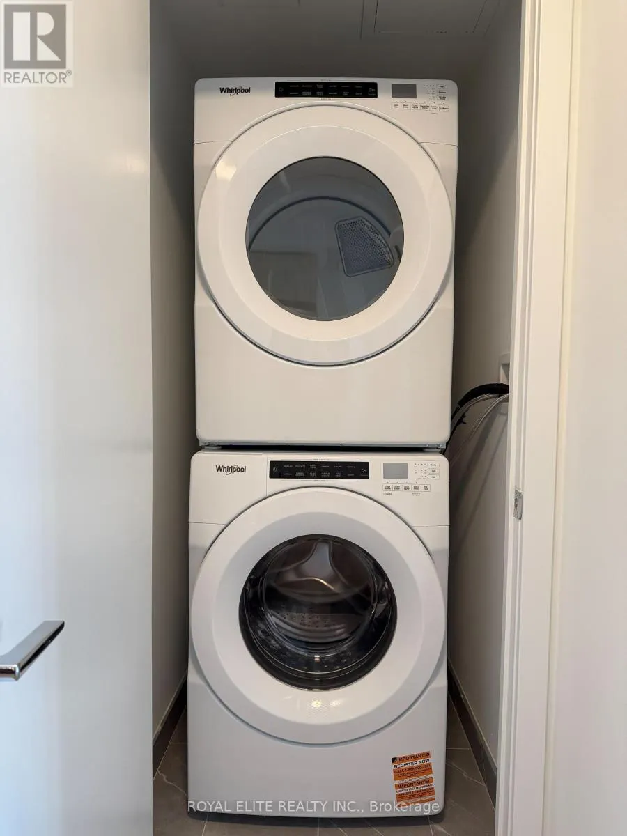 513 - 1037 THE QUEENSWAY