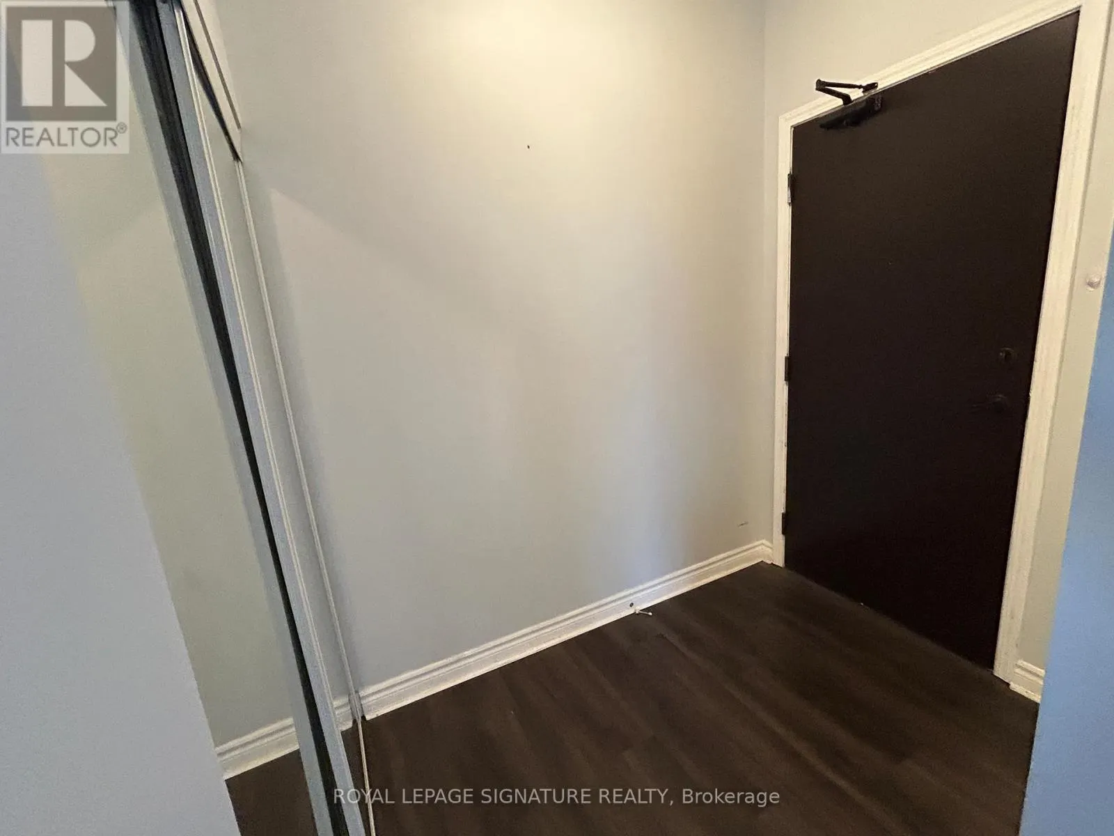 3005 - 385 PRINCE OF WALES DRIVE