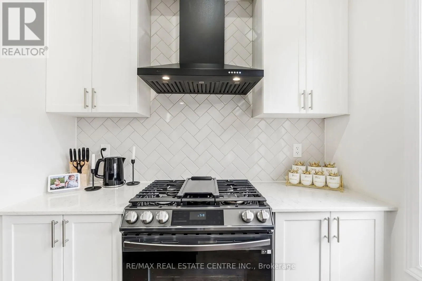 488 PARENT PLACE STREET