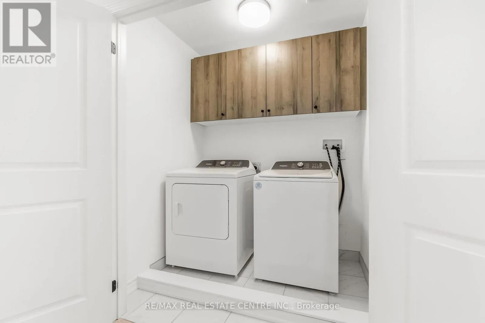 488 PARENT PLACE STREET