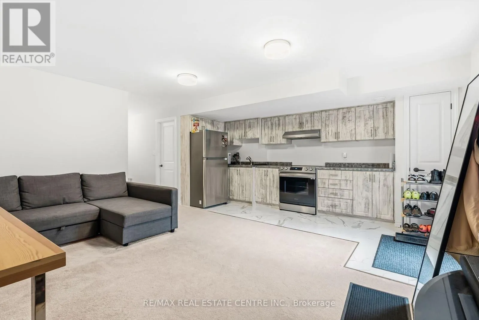 488 PARENT PLACE STREET