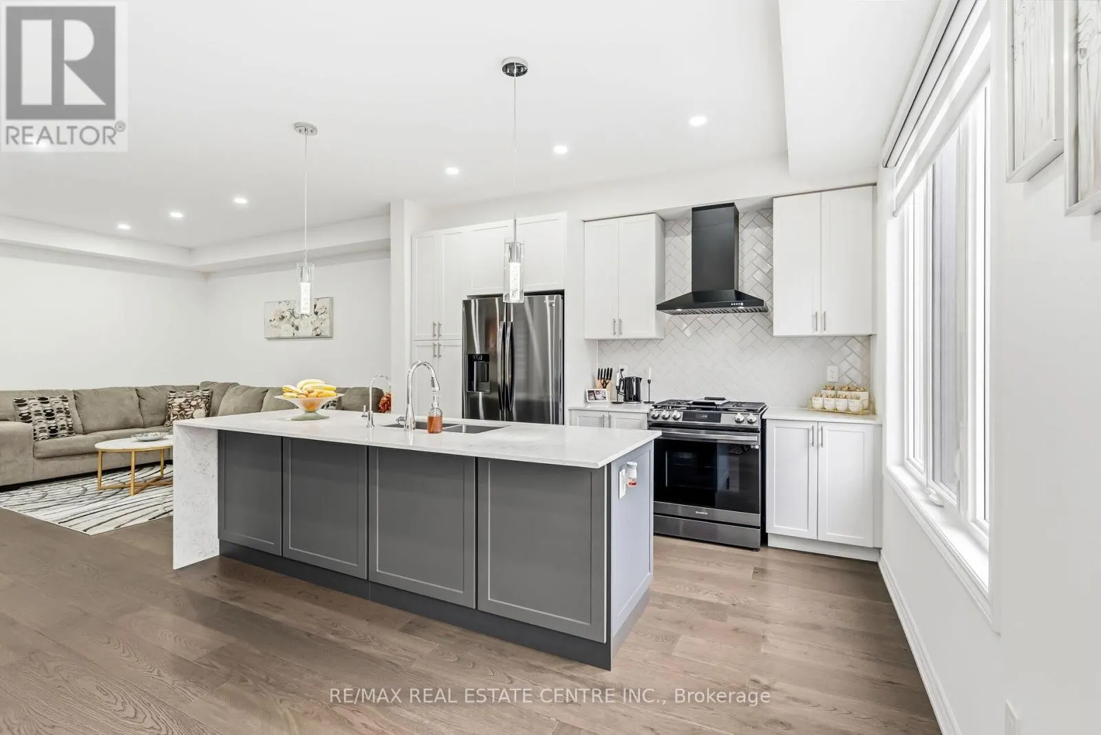 488 PARENT PLACE STREET