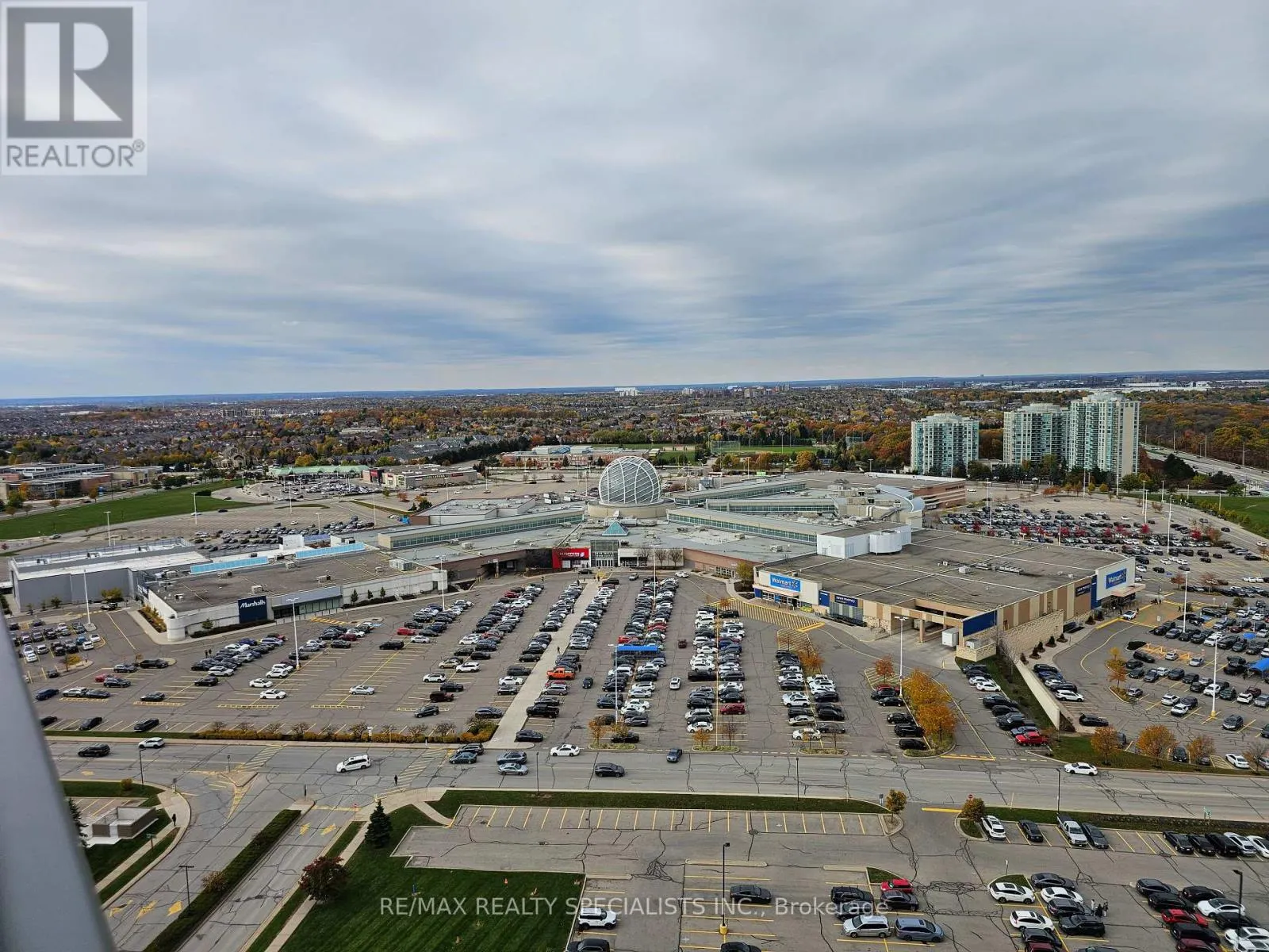 PH 2203 - 4655 METCALFE AVENUE