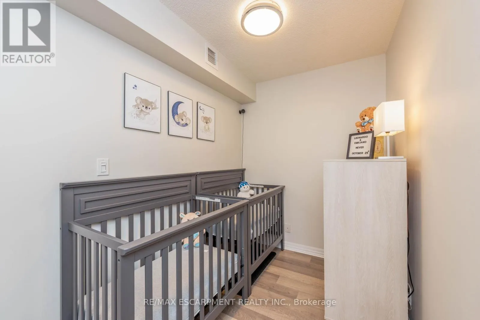 802 - 80 ESTHER LORRIE DRIVE