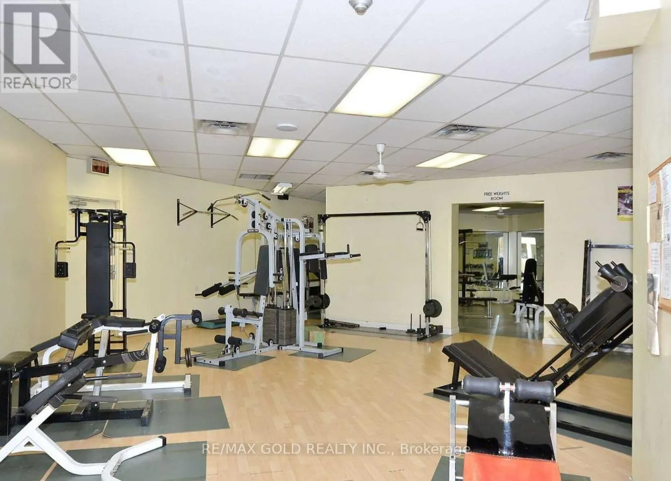 1603 - 390 DIXON ROAD