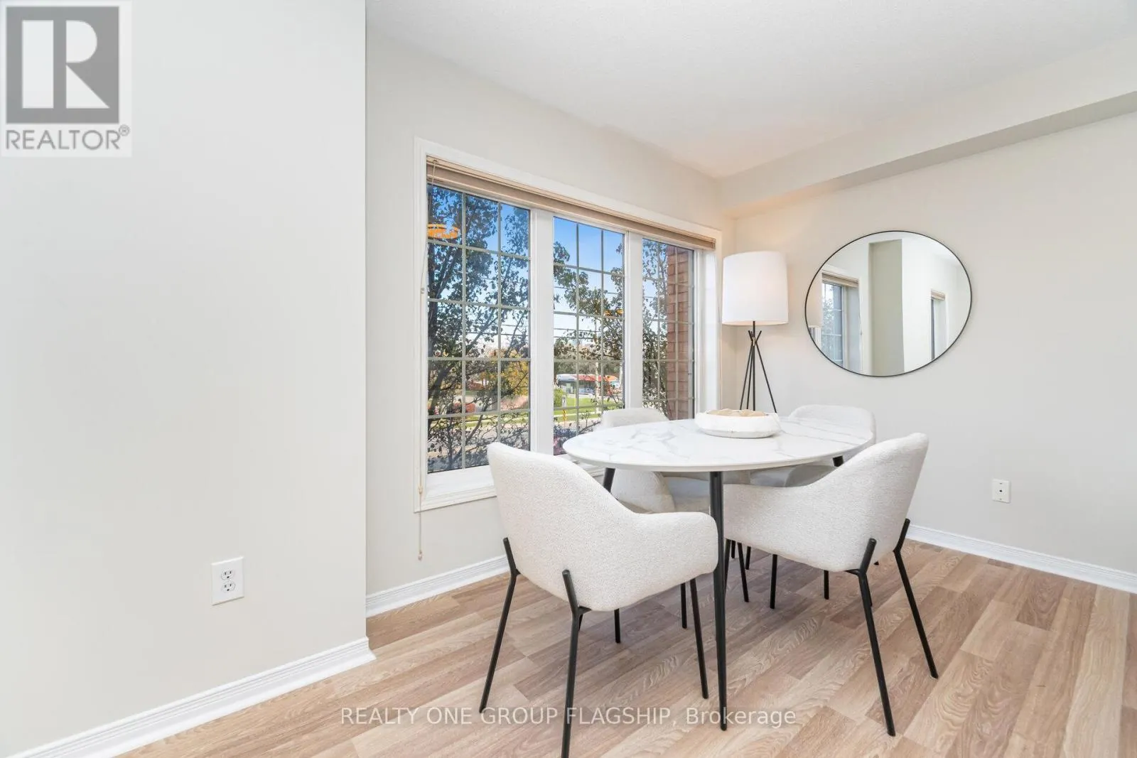 1082 FELICITY CRESCENT