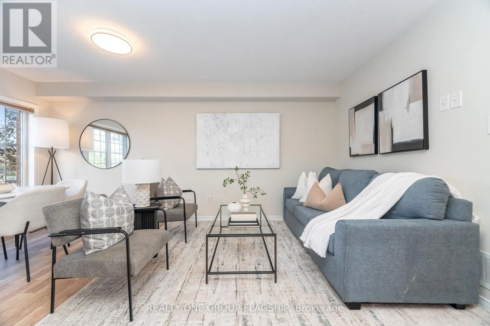 1082 FELICITY CRESCENT