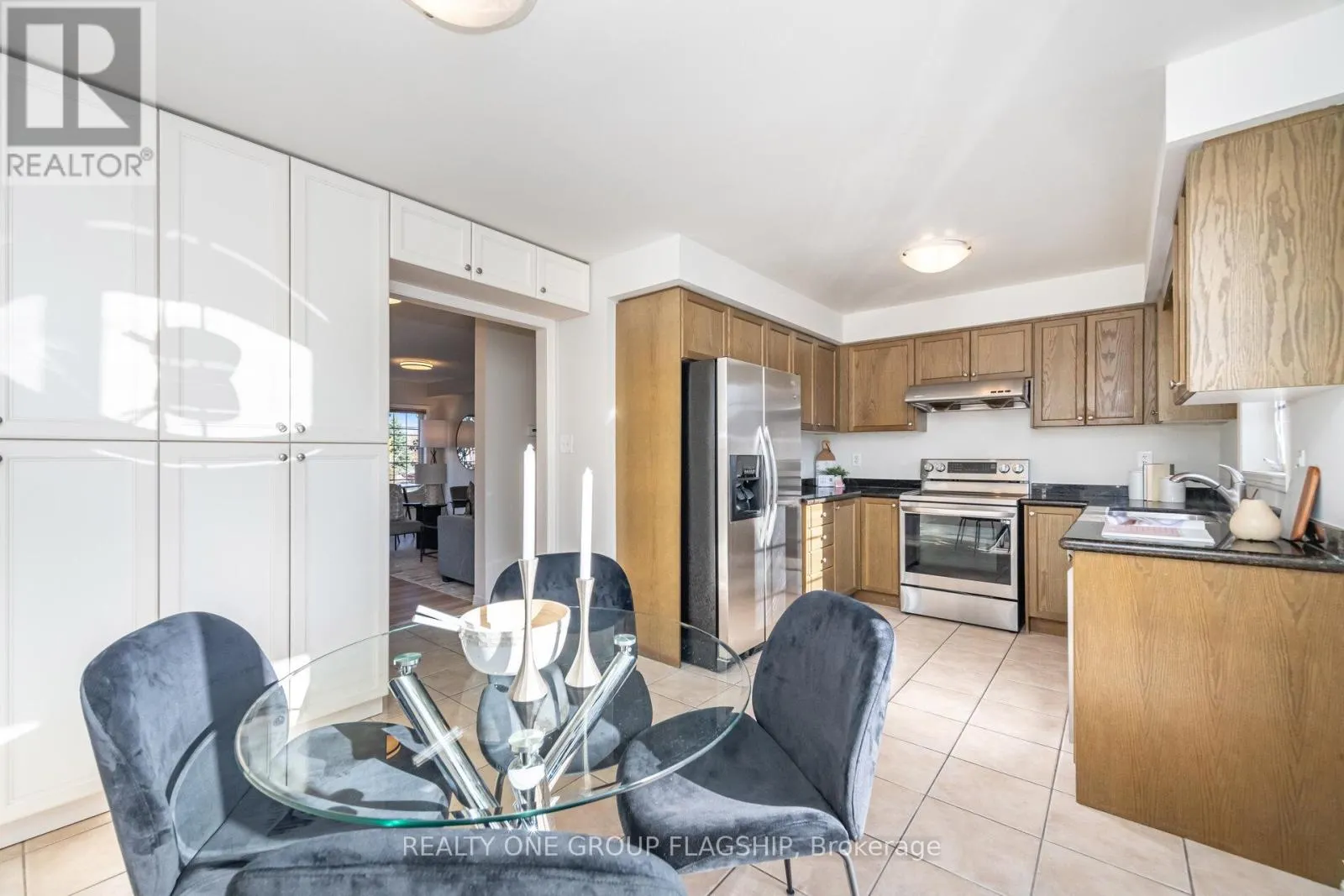 1082 FELICITY CRESCENT