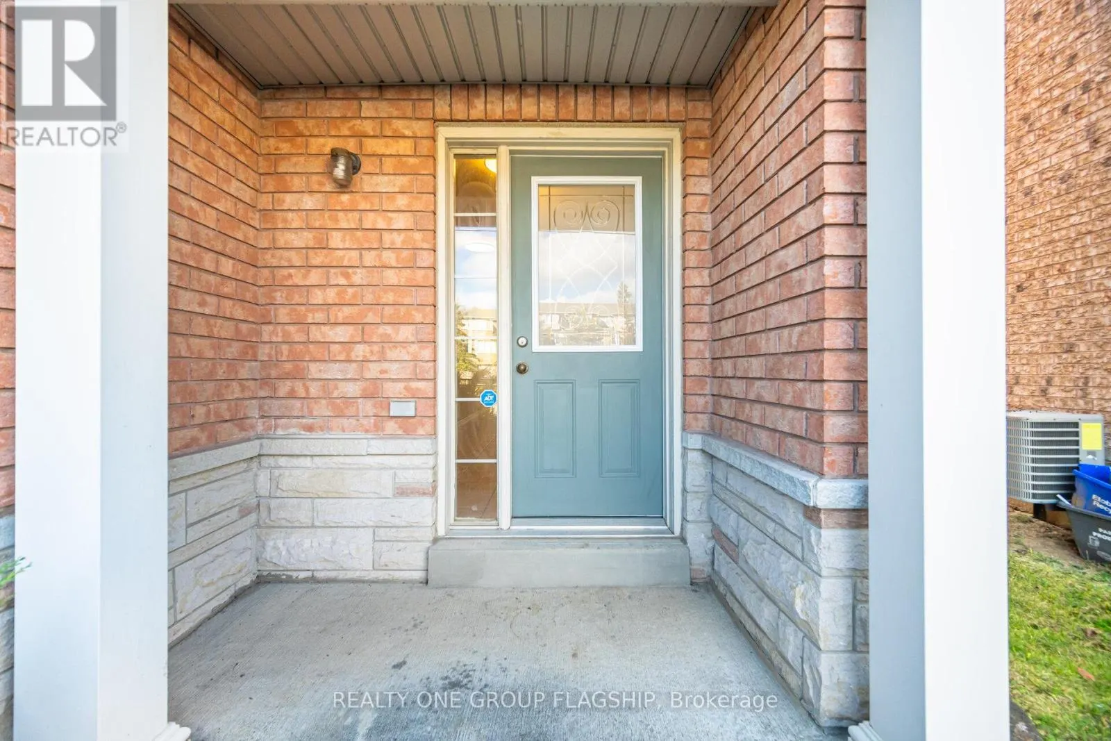 1082 FELICITY CRESCENT